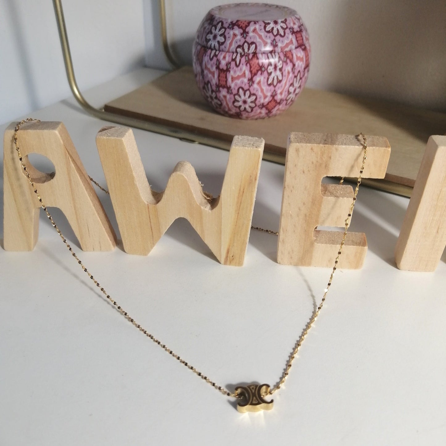 Collier SUCCESS