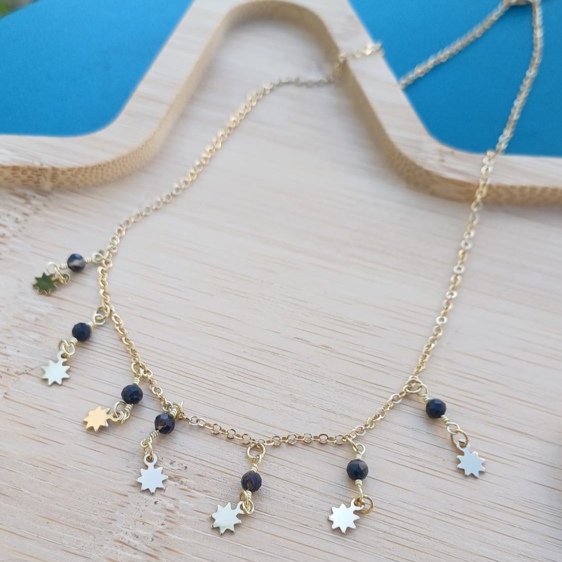 Collier "BOHEMIAN" doré femme – Bijou bohème chic pampilles et pierre noire