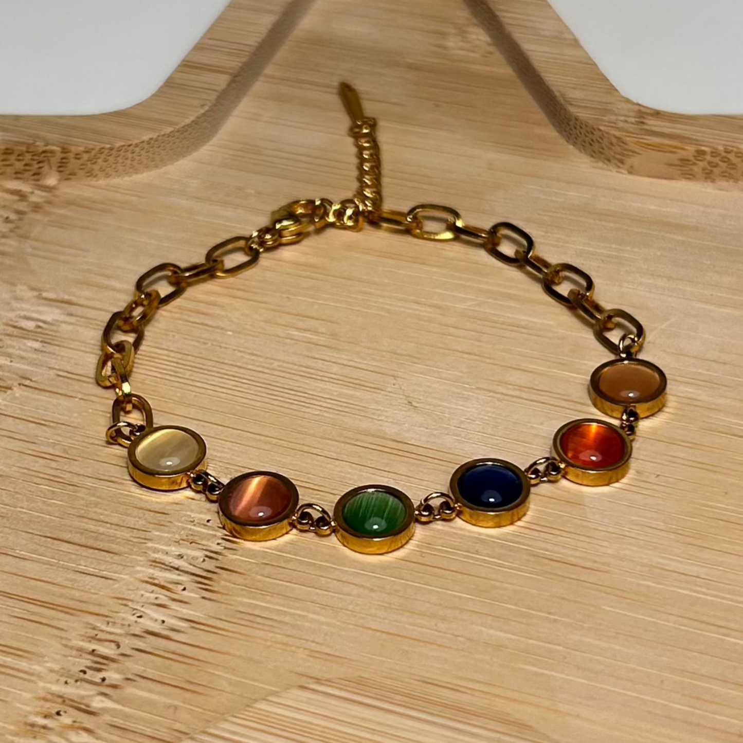 Bracelet LINA doré – Pierres multicolores en acier inoxydable