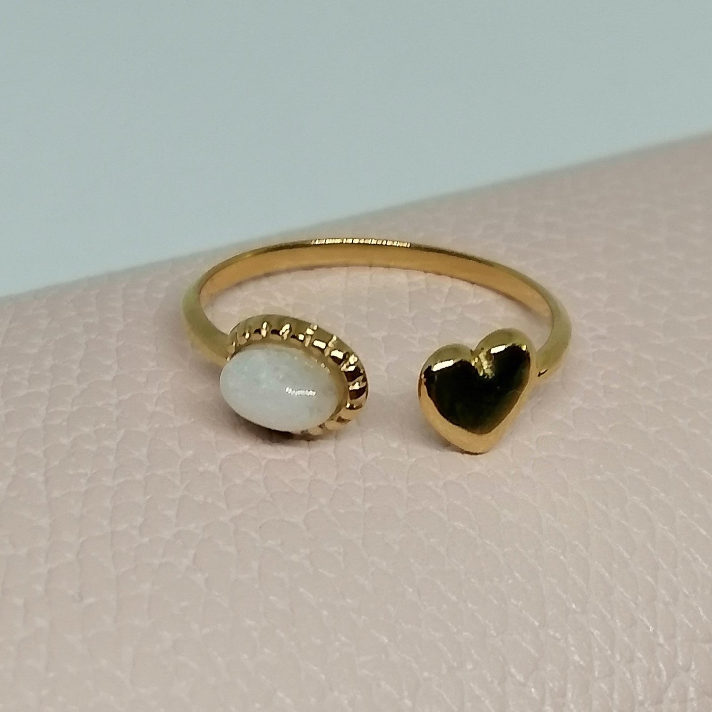 Bague "ANA" Blanche Ajustable en Acier Inoxydable – Élégante