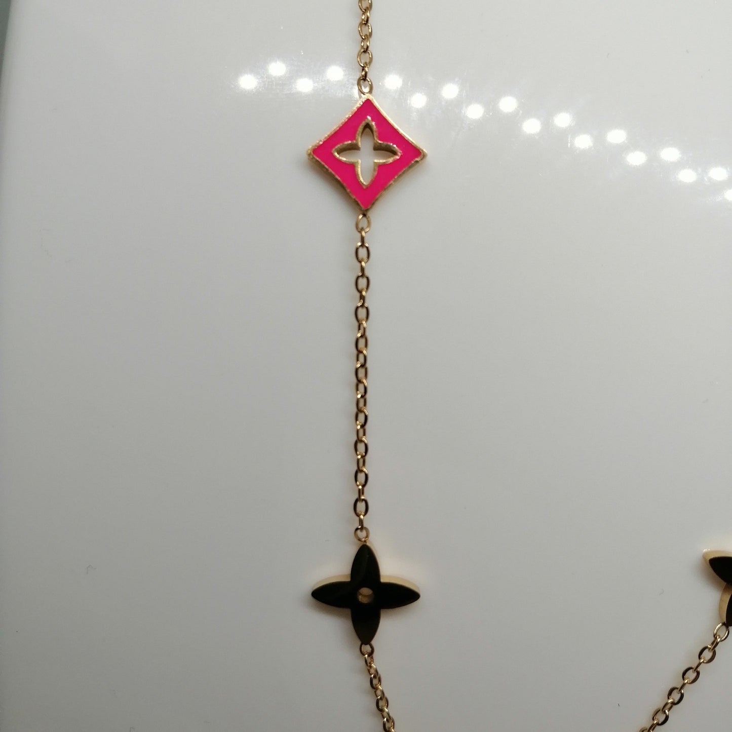 Collier doré trèfles multicolores "DAME DE TRÈFLE" – Acier inoxydable