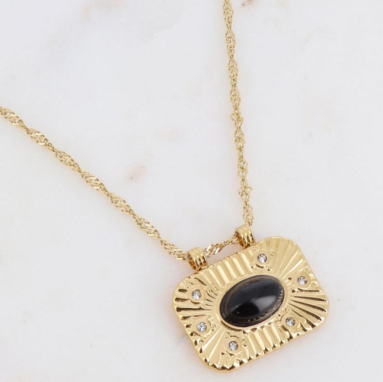 Collier "RÊVE GYPSY" doré femme – Bijou bohème avec médaillon et pierre noire, acier inoxydable hypoallergénique